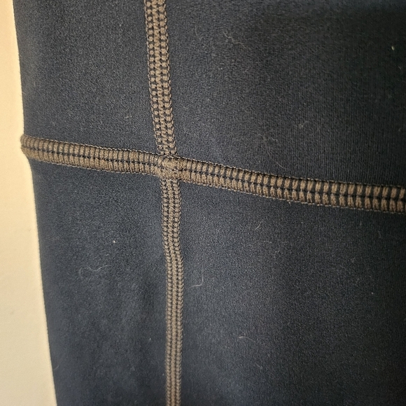 VGUC Athleta Mantra Yoga Capri Crop Mesh Panel Legging Tight Xsmall - Picture 8 of 15